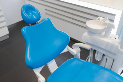 Un sorriso splendente con lo Studio Dentistico Minasi: Cure Facili, Efficaci e Senza Stress!